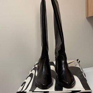 Ipanema Black Knee round Toe Boots